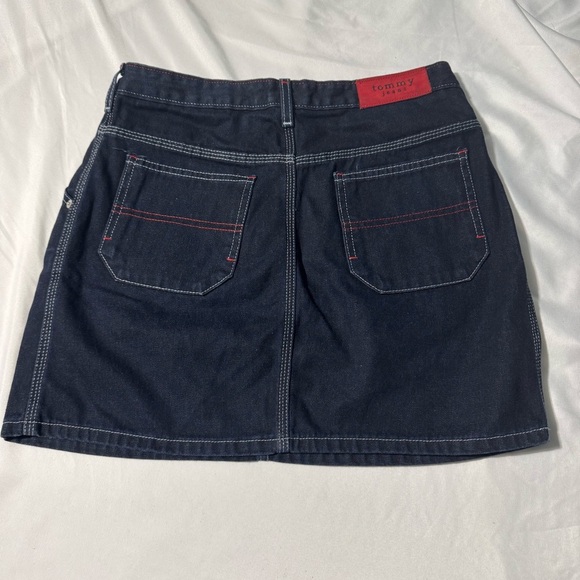 Tommy Hilfiger Denim Mini Skirt Dark Blue Size 9 (Junior Sizing) - Picture 2 of 9